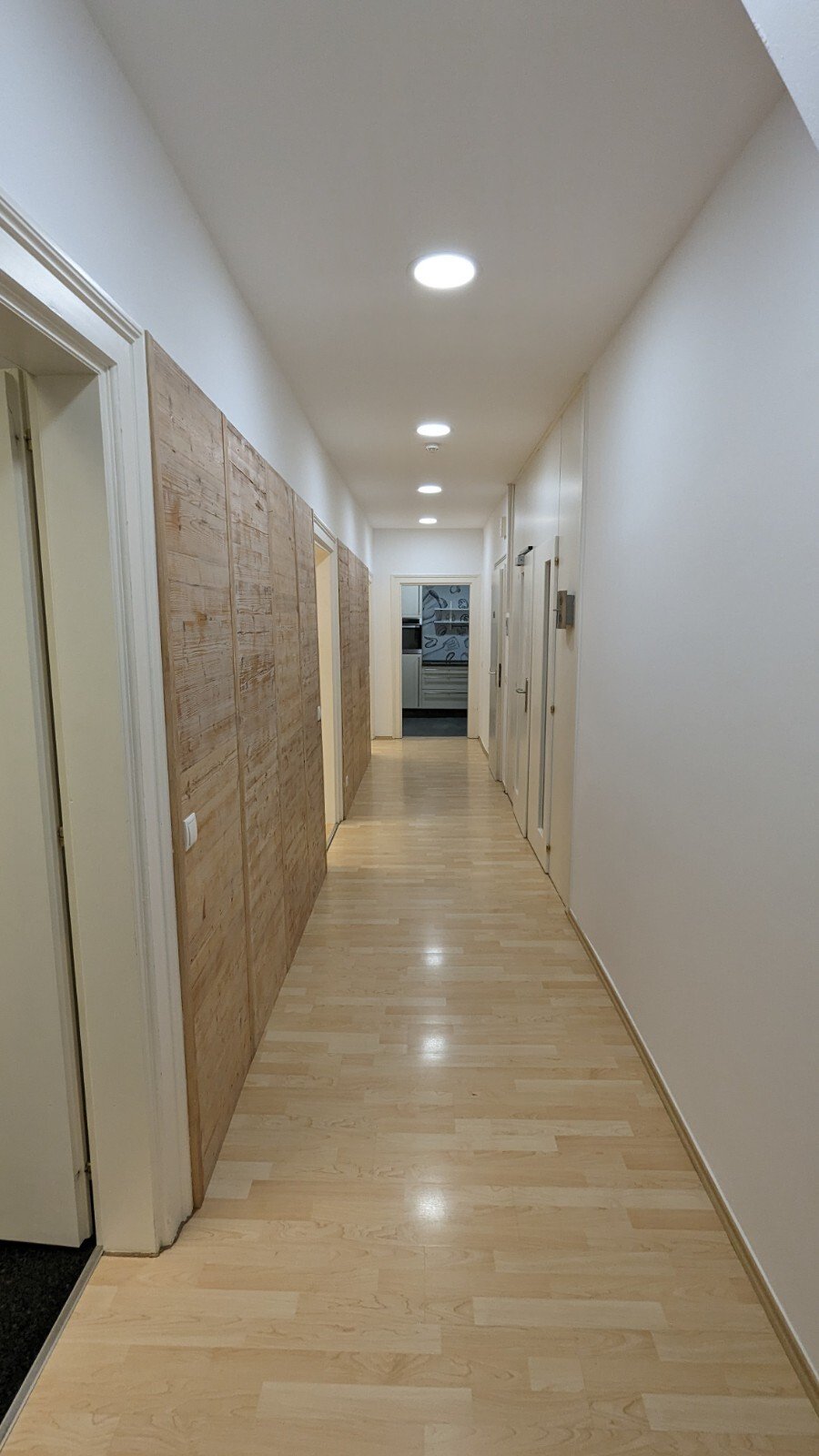 WG geeignete 4-Zimmer-Dachgeschosswohnung im Zentrum von Coburg