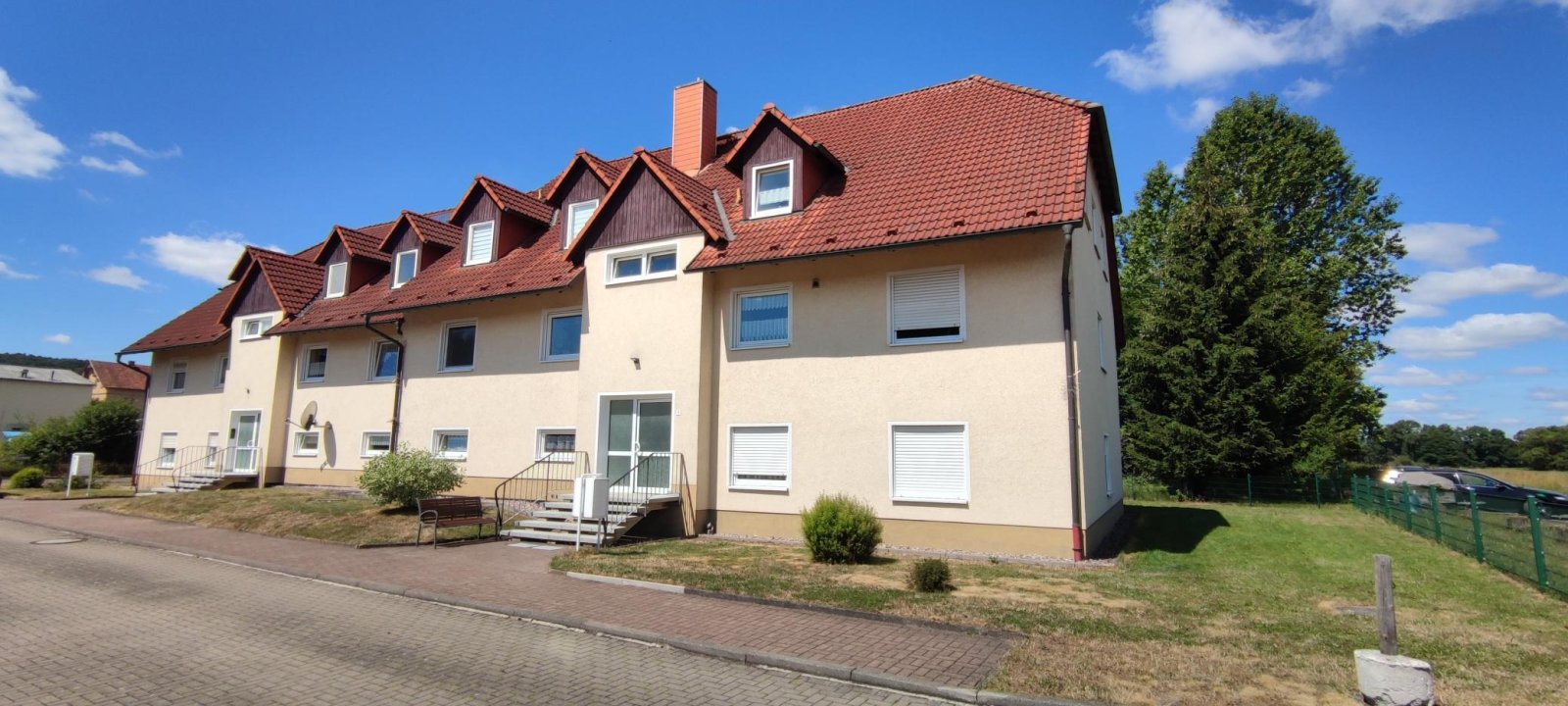 3-Zimmer-Wohnung mit Balkon in Hildburghausen – 