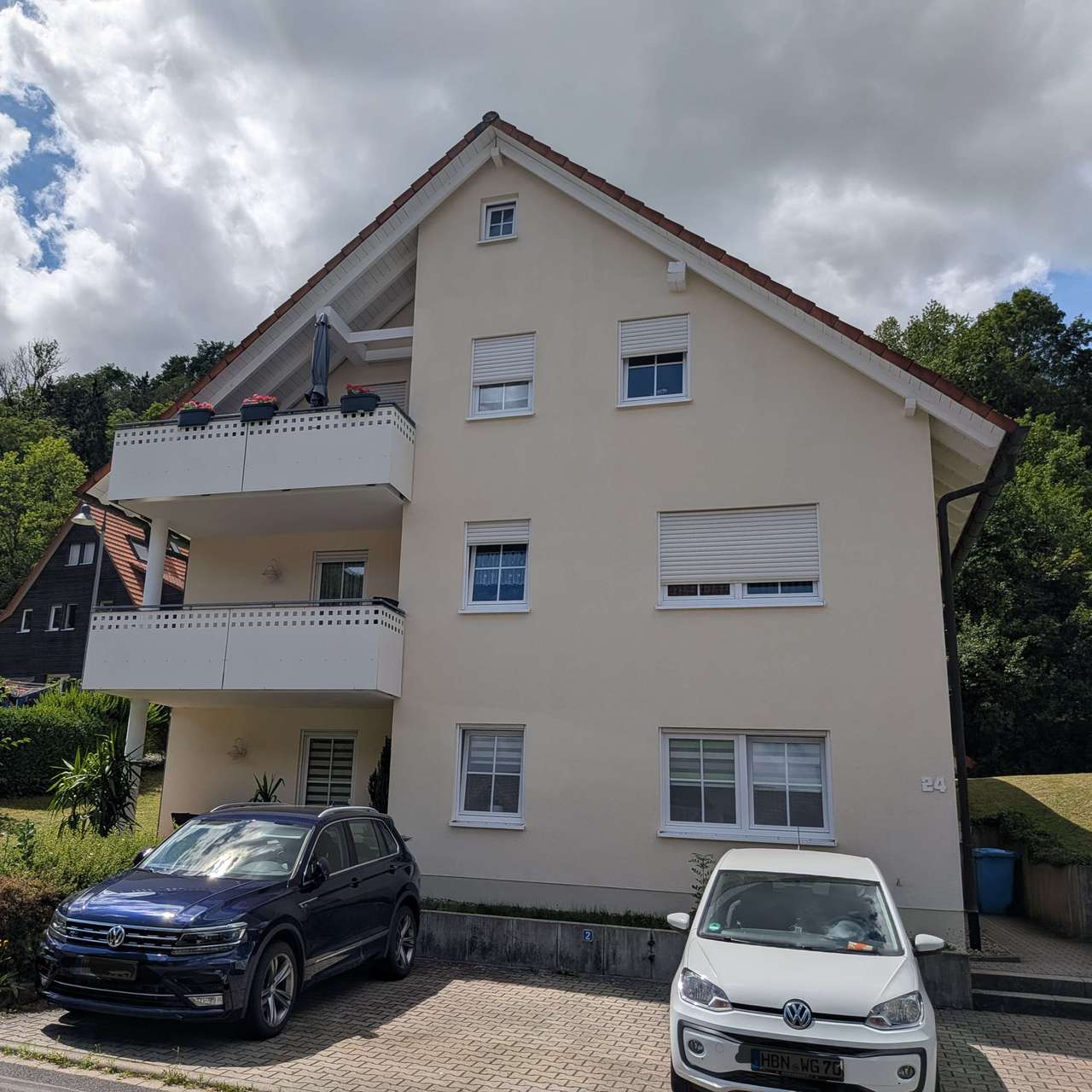 Ruhiges Wohnen am Stadtrand von Hildburghausen (mit EBK und teilmöbliert)