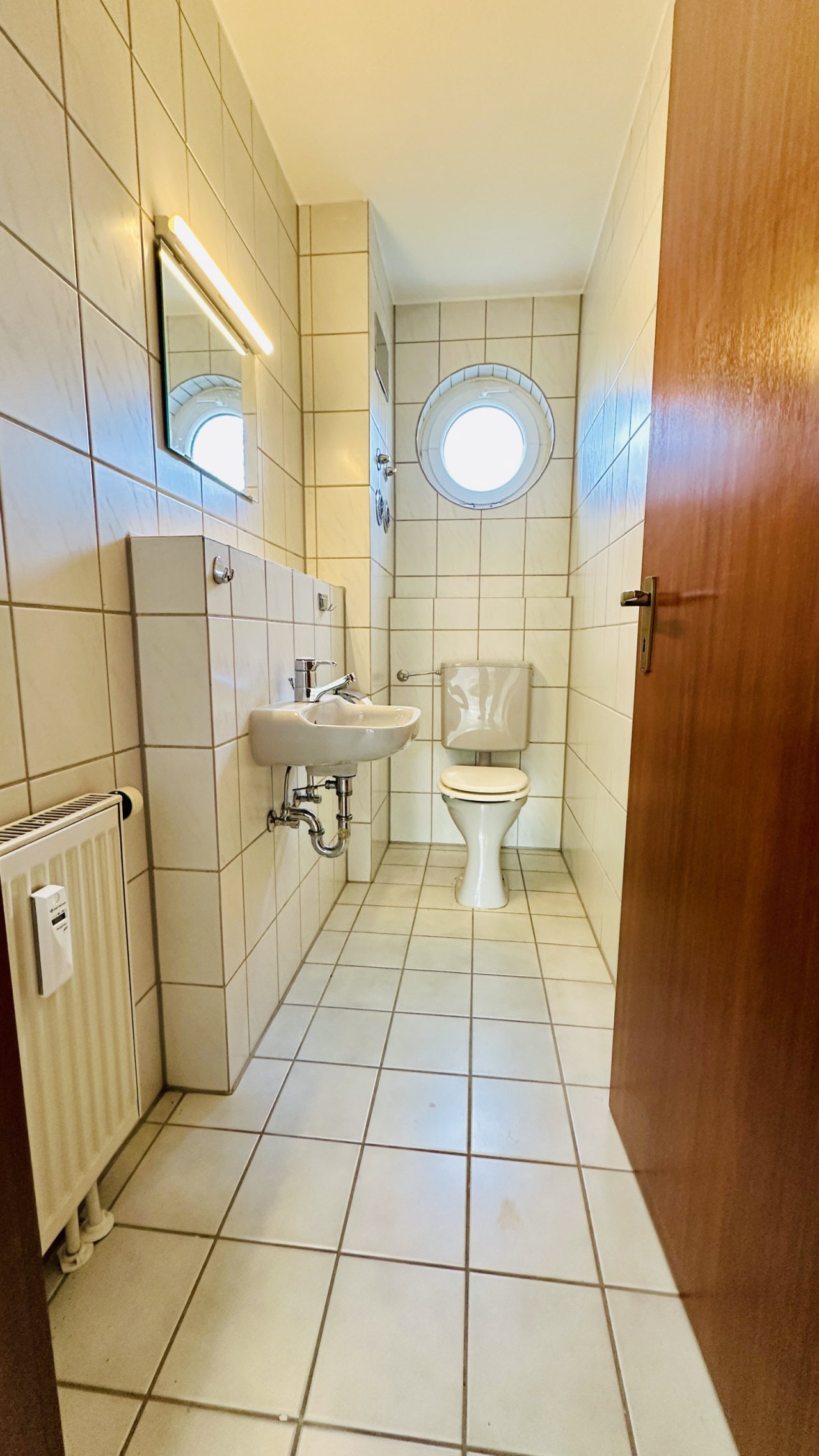 Gäste-WC (Bild noch vor Facelift) Gäste-WC (Bild noch vor Facelift)